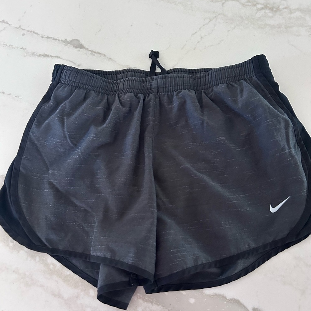 Nike Girls Large Lined Dri-Fit Athletic Shorts